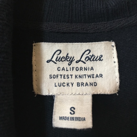 Comfy navy wrap sweater by Lucky brand - Picture 2 of 4