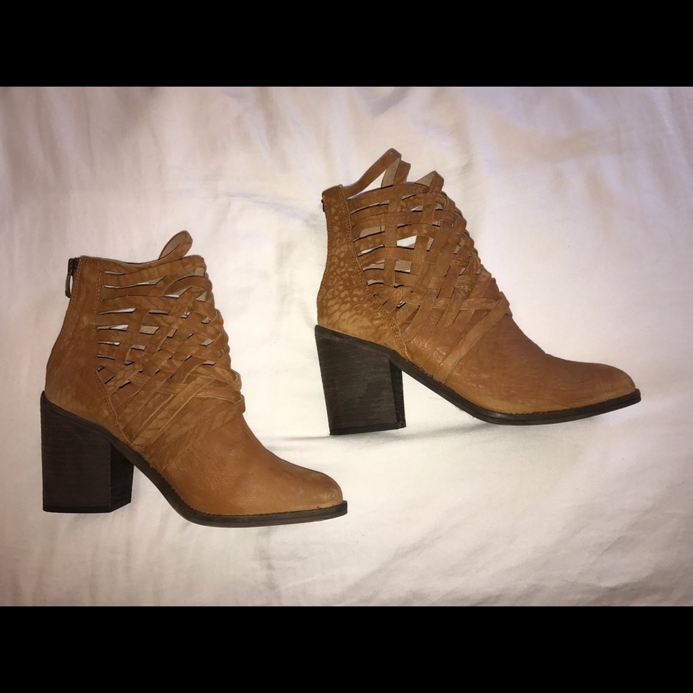 Free People Carerra Boots - Picture 4 of 4