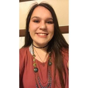 Meet your Posher, Sierra