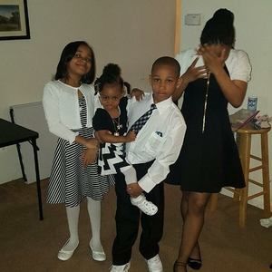 Meet your Posher, Latoya