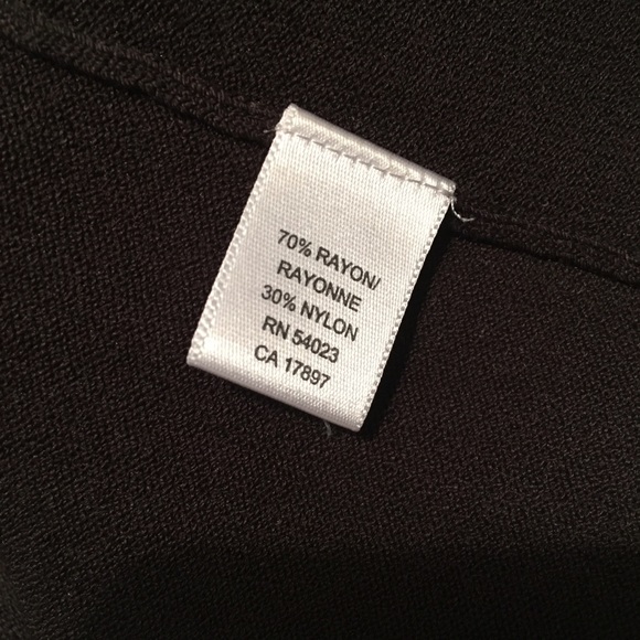 Banana Republic Chocolate V-Neck Tank - Picture 5 of 5