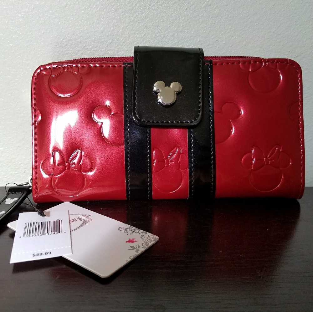 Loungefly Minnie Wallet