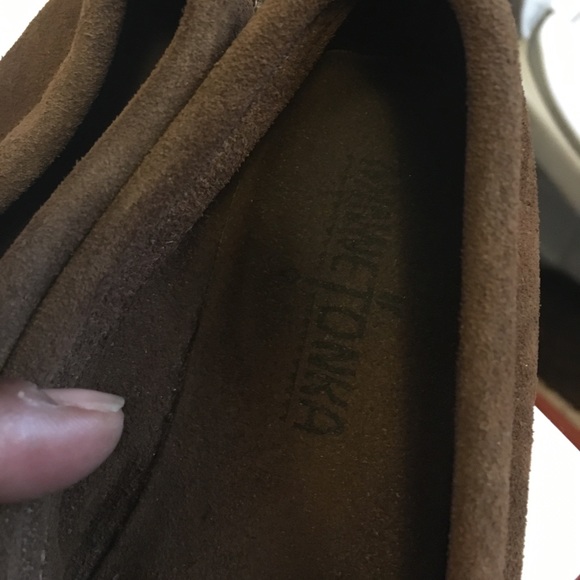 Minnetonka shoes - Picture 4 of 5