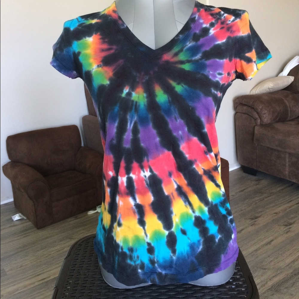 Handmade multi-color tie dye v-neck top S