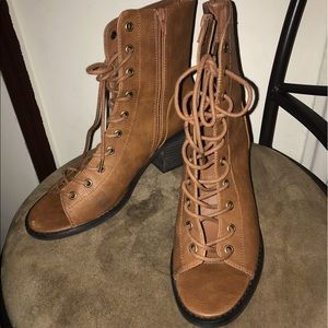 Lace up open toe boots
