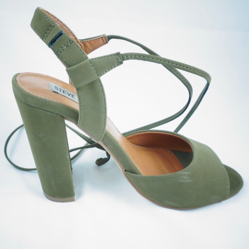 40% OFF! STEVE MADDEN SERRINA BLOCK HEEL LACE UPS