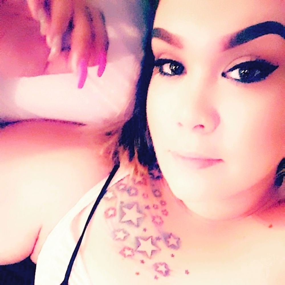 Meet your Posher, Reyna