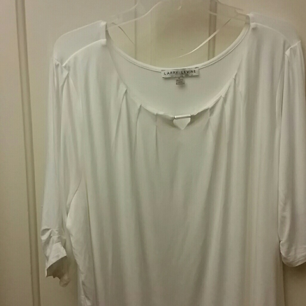 Blouse creamy white