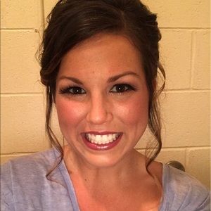 Meet your Posher, Hali