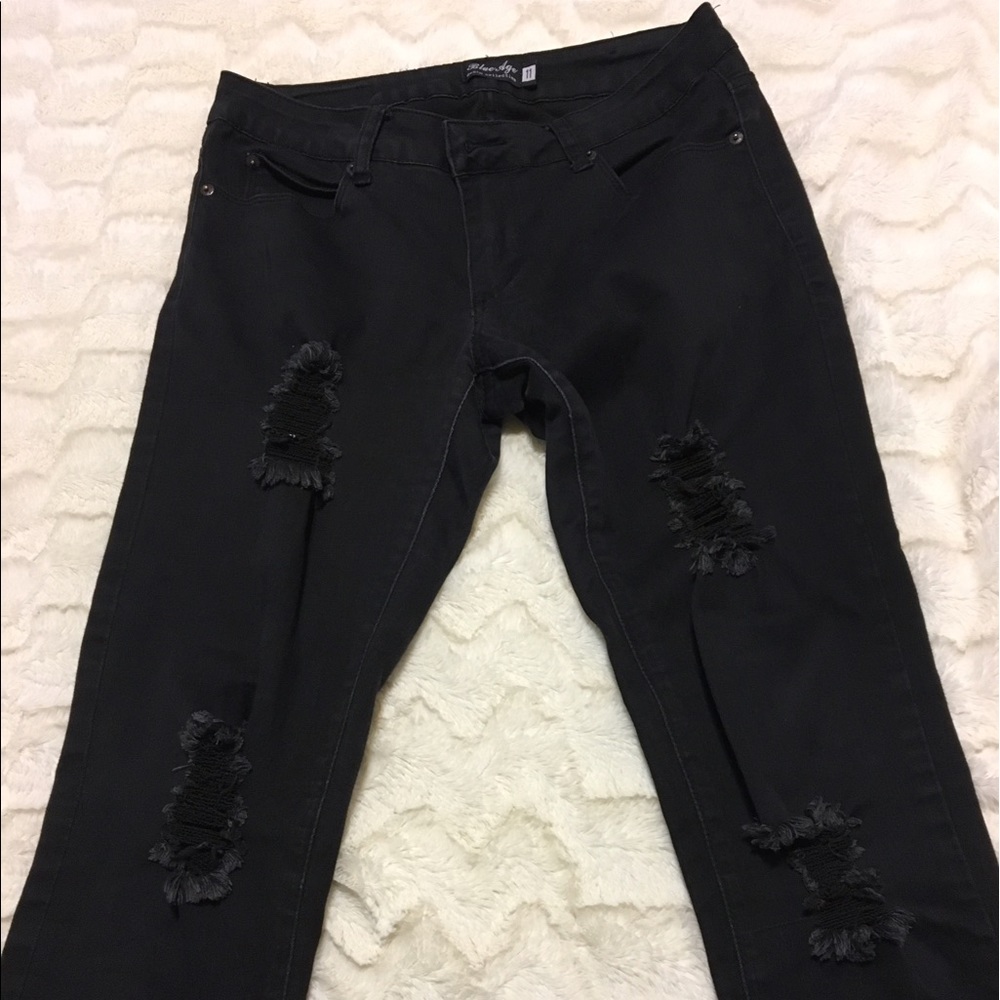 Black Distressed Skinny Jeans