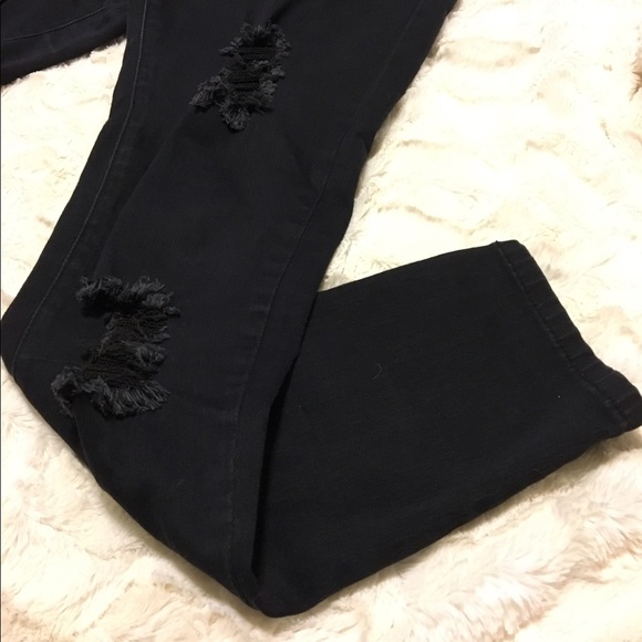Black Distressed Skinny Jeans - Picture 2 of 3