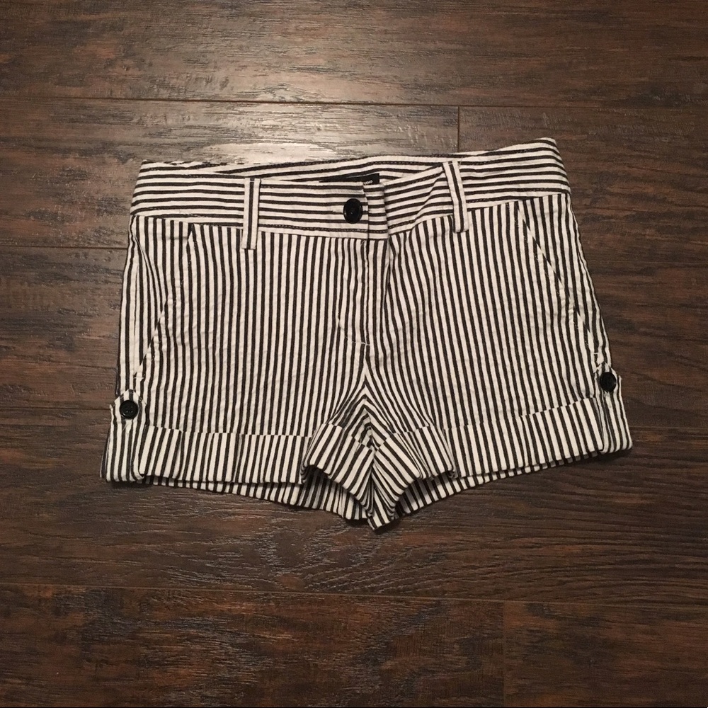 Express shorts
