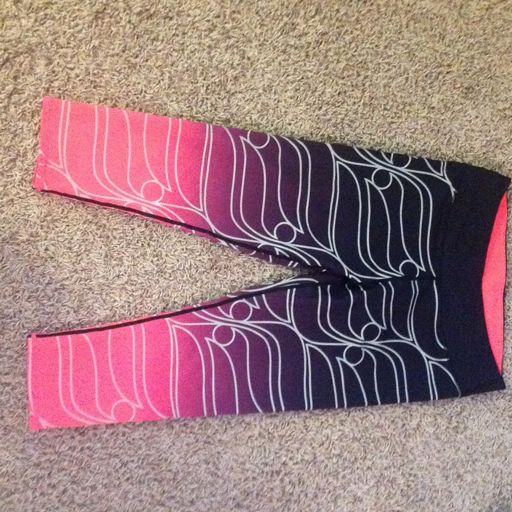 Fabletics ombre' Capri size med.