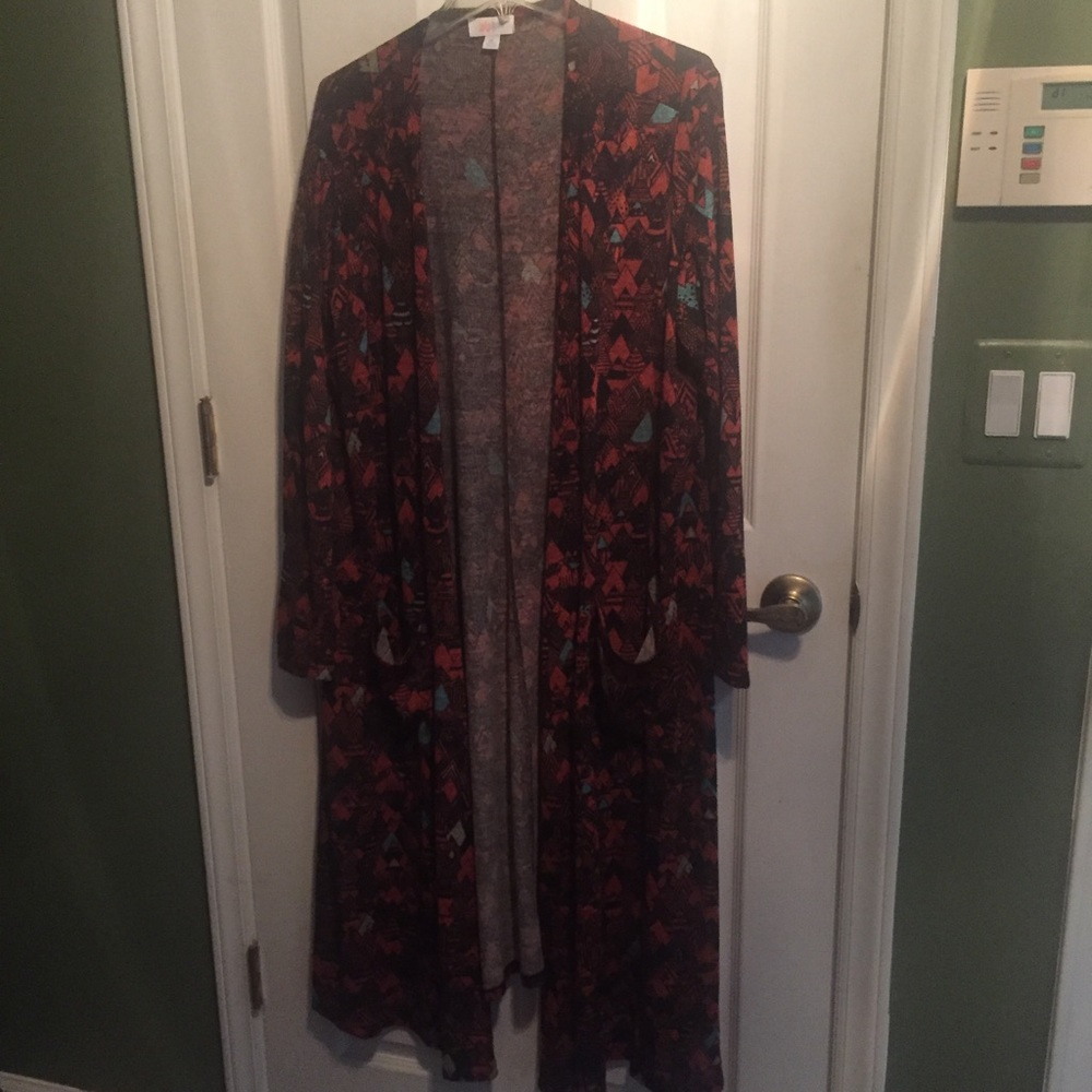 BNWOT XL Lularoe Sarah