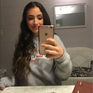 Meet your Posher, Alexis