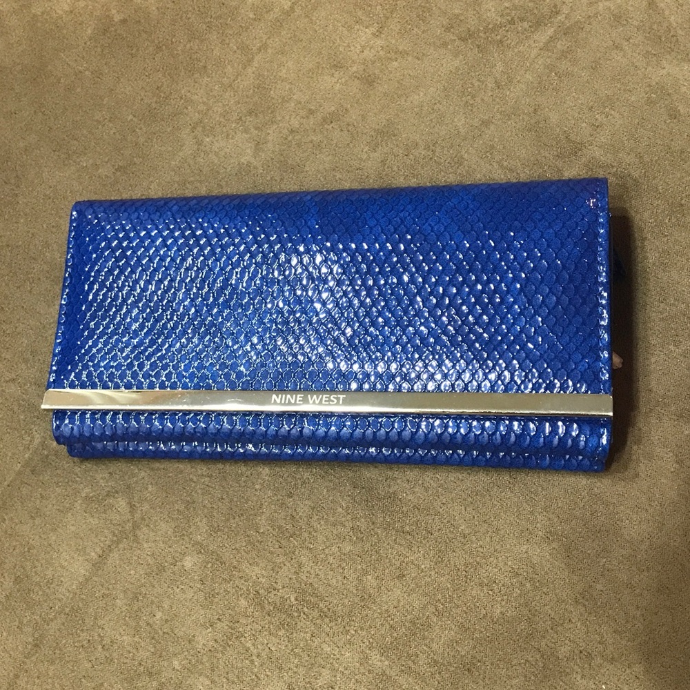 🆕 Nine West Wallet
