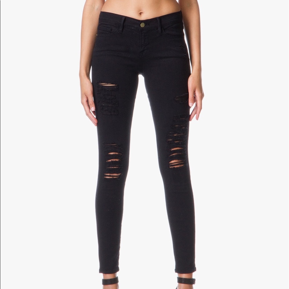 Distressed Frame Denim jeans! Size 27
