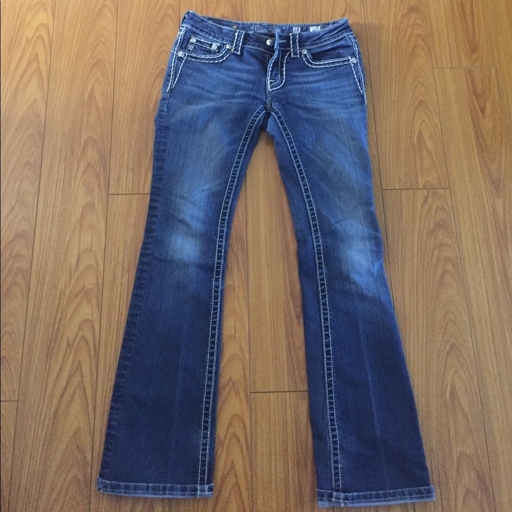 Dark wash Miss Me jeans
