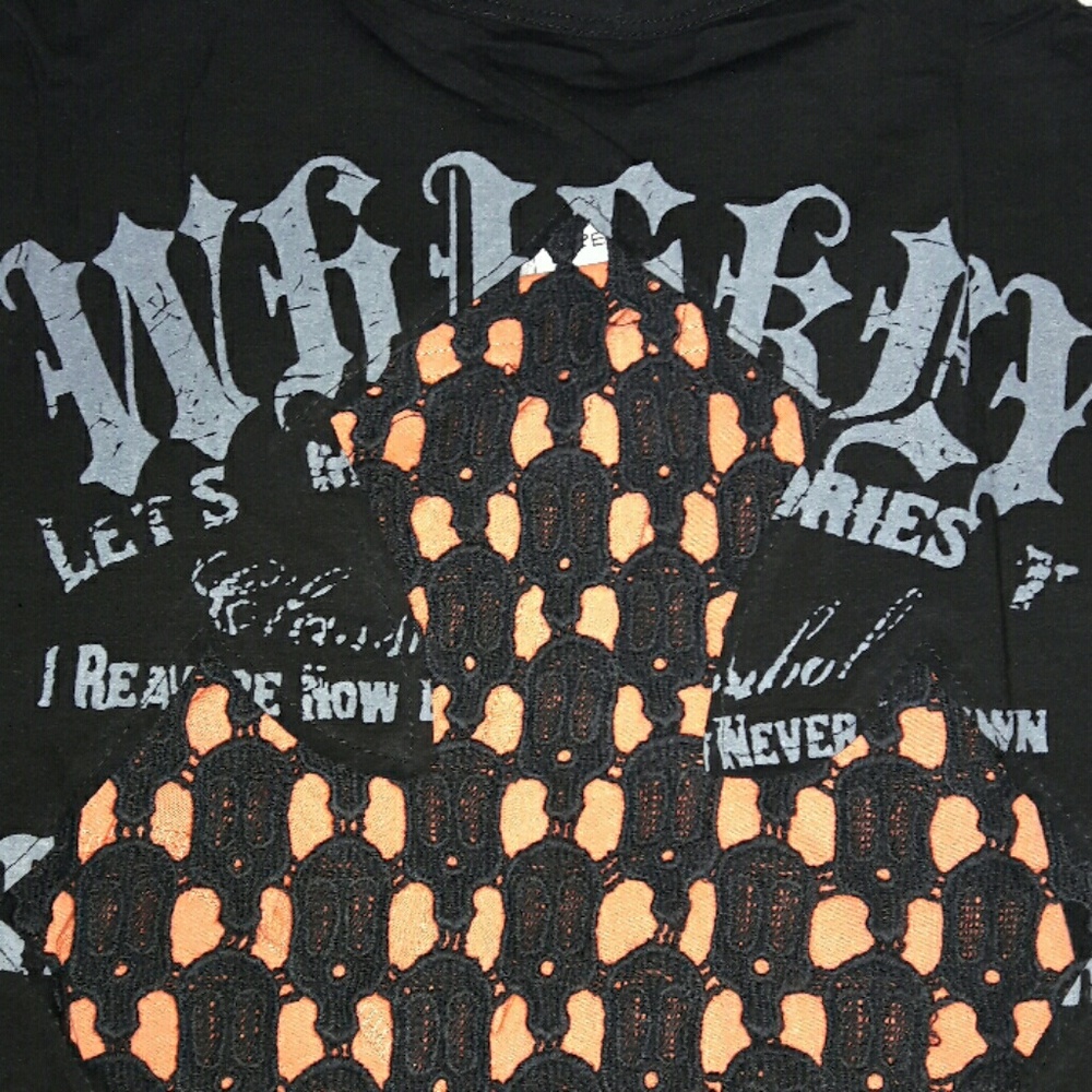 👀 WHISKEY TEE 💋 - Picture 4 of 5