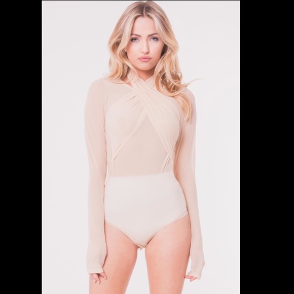 🎉HP🎉 "Skye" Cross mesh bodysuit - Picture 3 of 5