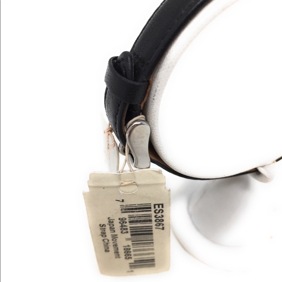 ❌SOLD❌ Womens Fossil Black Leather Strap Watch - Picture 5 of 8