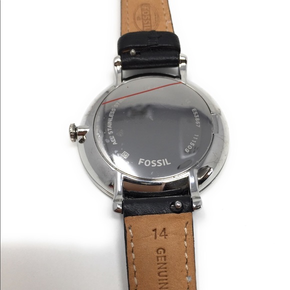 ❌SOLD❌ Womens Fossil Black Leather Strap Watch - Picture 8 of 8
