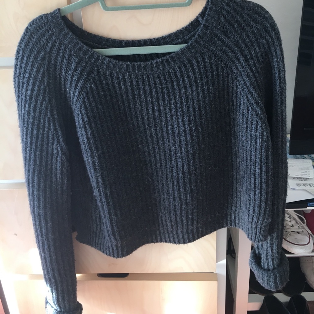 Brandy Melville sweater