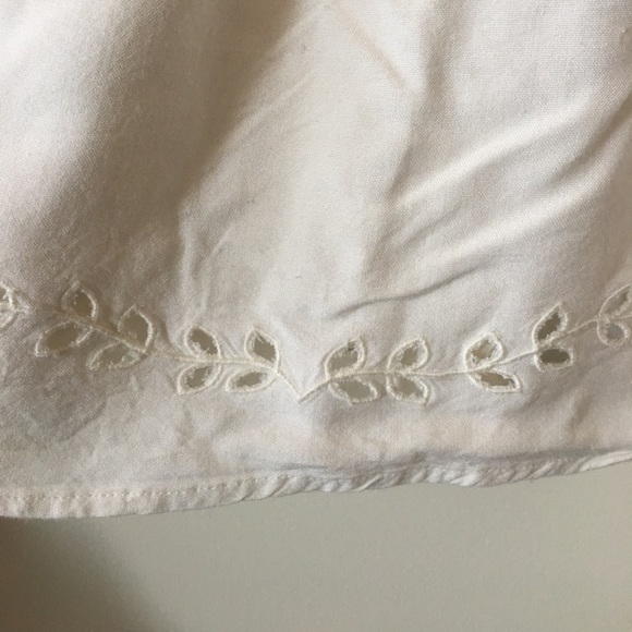 White skirt w/ embroidered details by kimchi blue - Picture 3 of 5