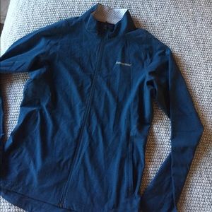 Never worn Patagonia zip up lightweight