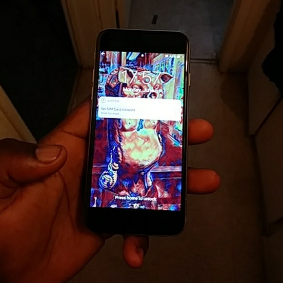 Iphone6 - Picture 1 of 1