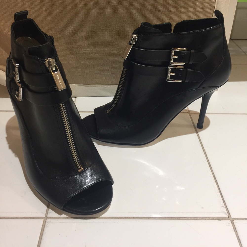 MICHAEL Michael Kors heels