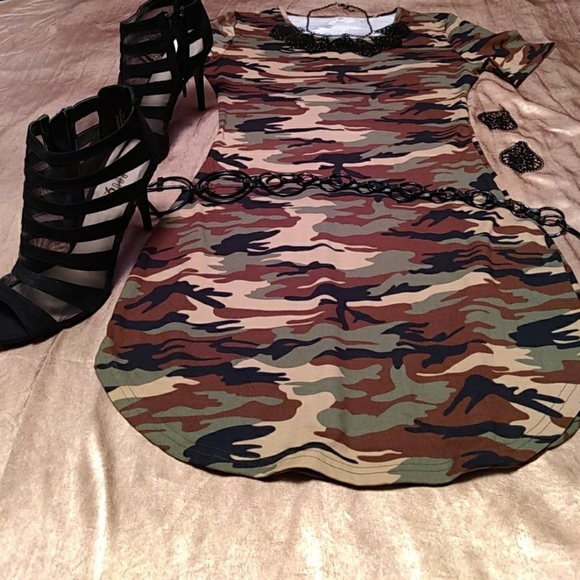 Camouflage Mini Dress - Picture 4 of 5