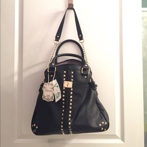 Vegan Leather Alyssa Handbag! 🌱