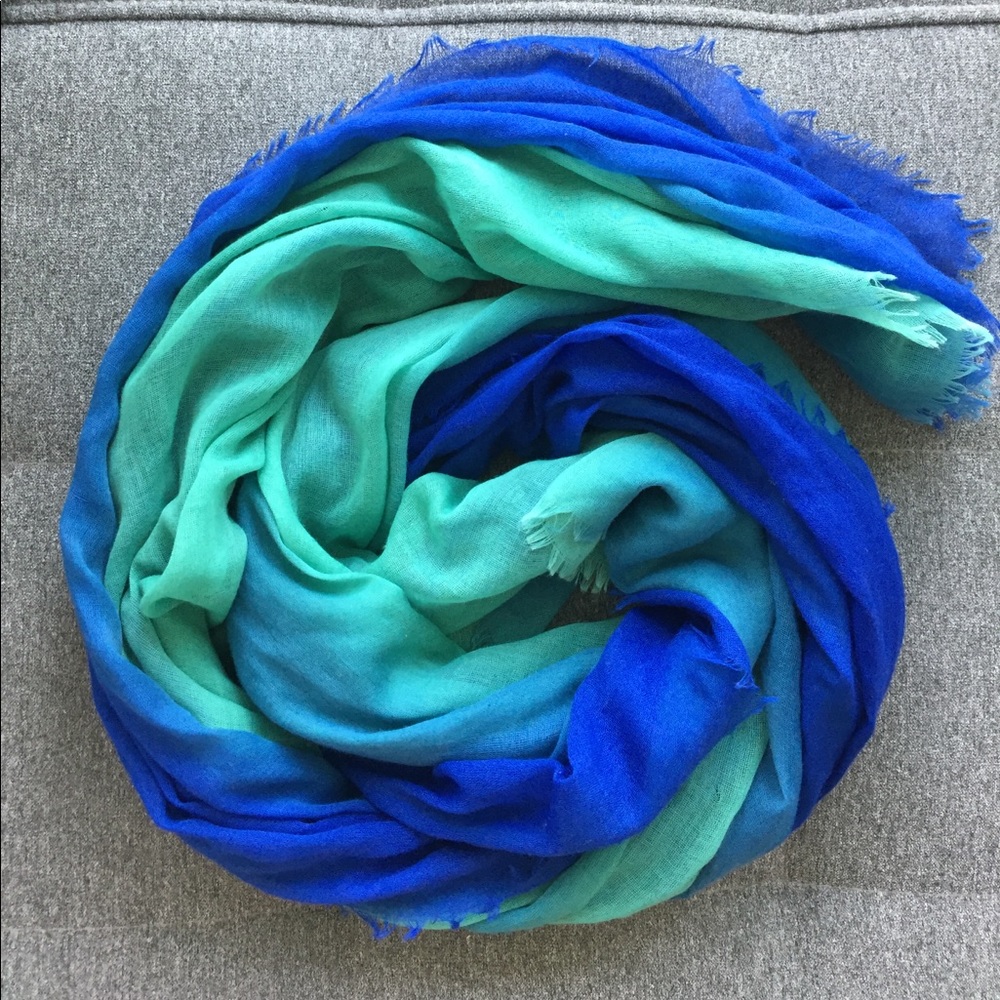 Urban Outfitters scarf