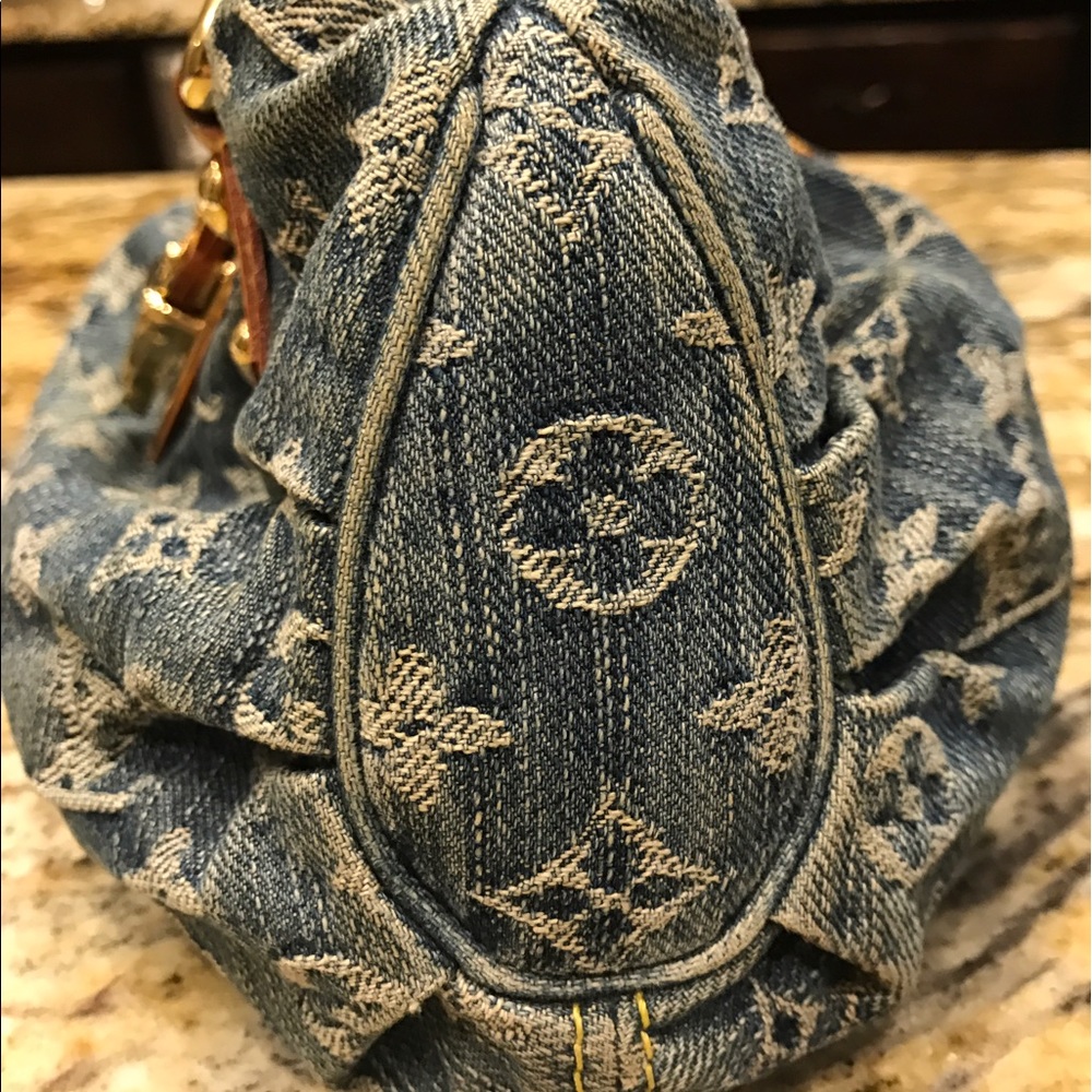 ❤️SOLD❤️Louis Vuitton Pleaty Denim - Picture 5 of 8
