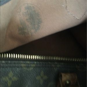 LV Speedy Satchel 40