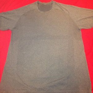 Men's Lululemon Run vent Gray tee