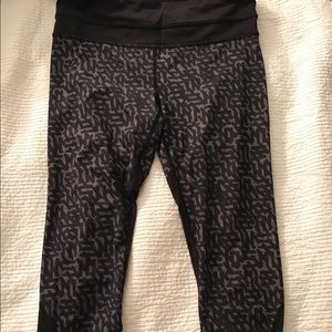 Lululemon cropped spandex