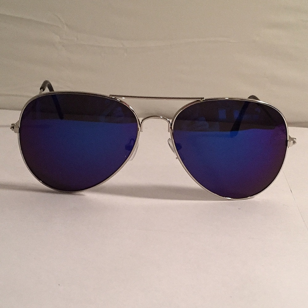 Aviator Unisex Sunglasses. - Picture 3 of 6