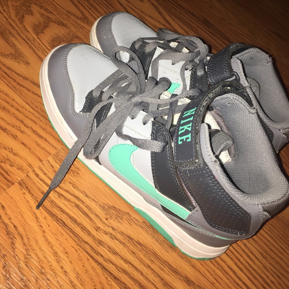 Nike shoes