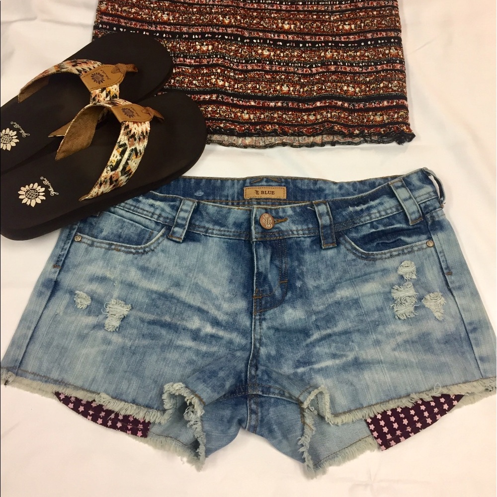 STS (See Through Soul) BLUE Denim Shorts. Size 7