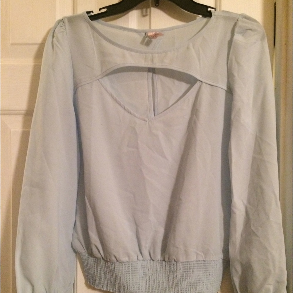 Spring/summer top with detail