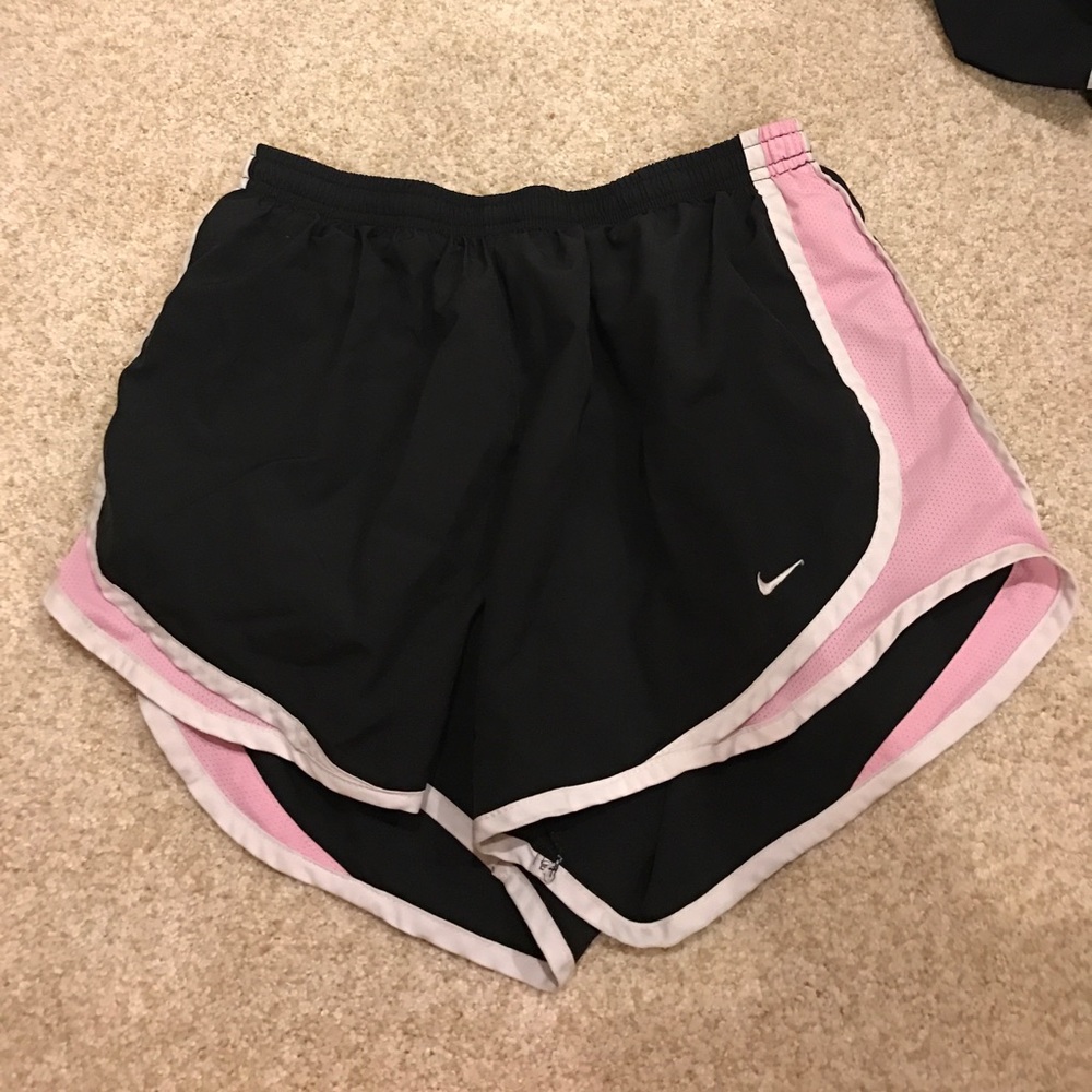 black NIKE shorts