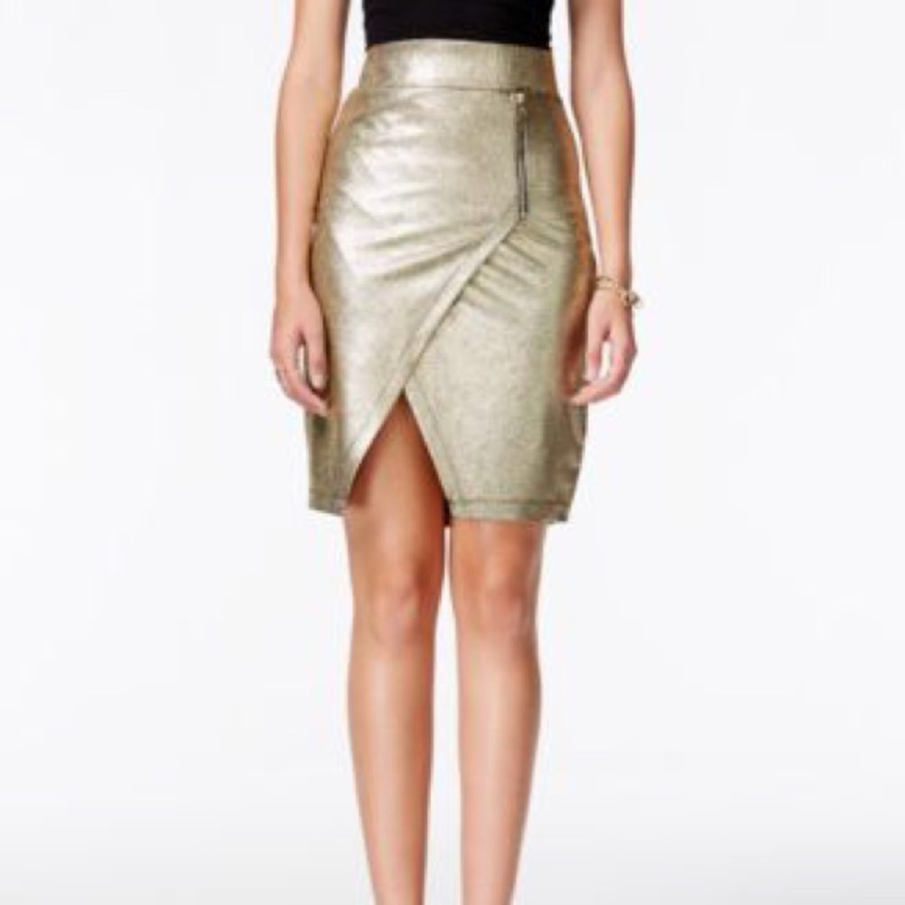 🎀 Gold slit skirt from Marilyn Monroe collection
