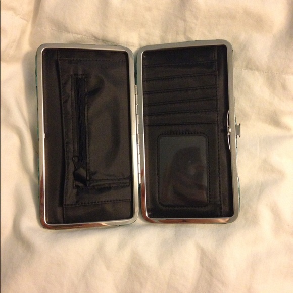 Wallet - Picture 4 of 6