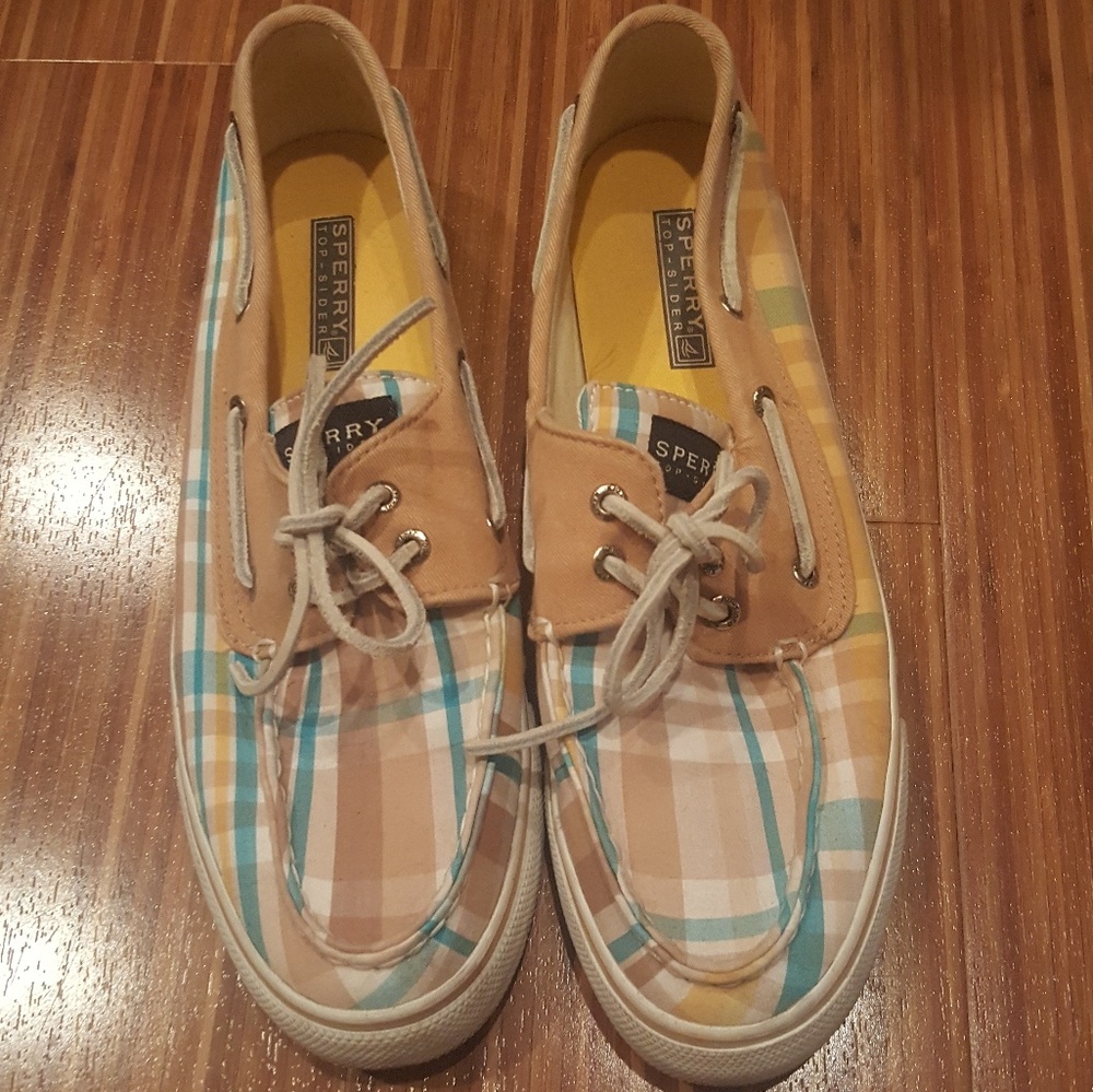 Sperrys plaid shoes