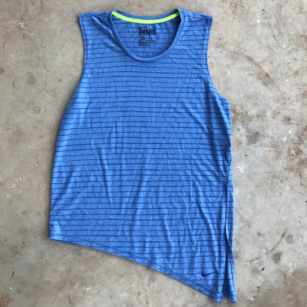 Nike workout tank