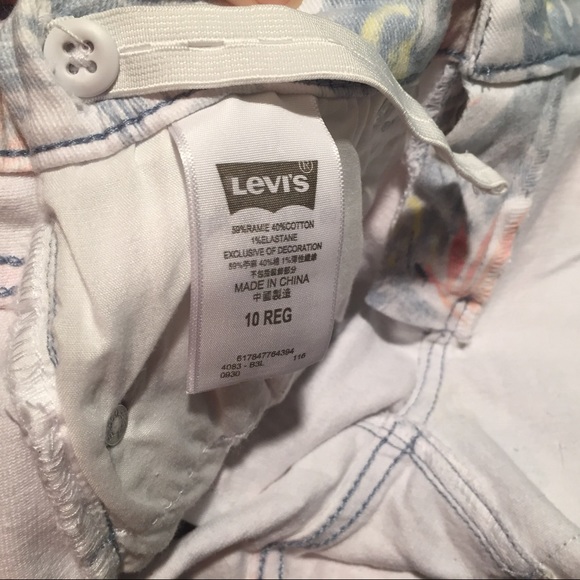 NWT Levi Elastic ShortyShorts / Size 10 - Picture 4 of 5