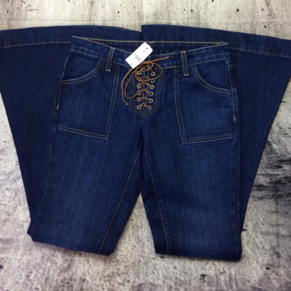 🔥LF Lace Up Bell Bottoms🔥CARMAR🔥