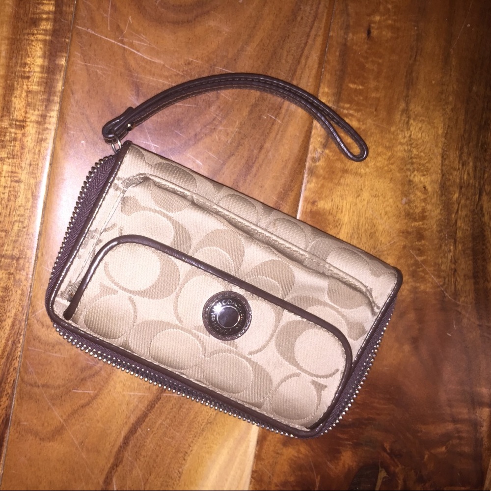 Coach wristlet/wallet